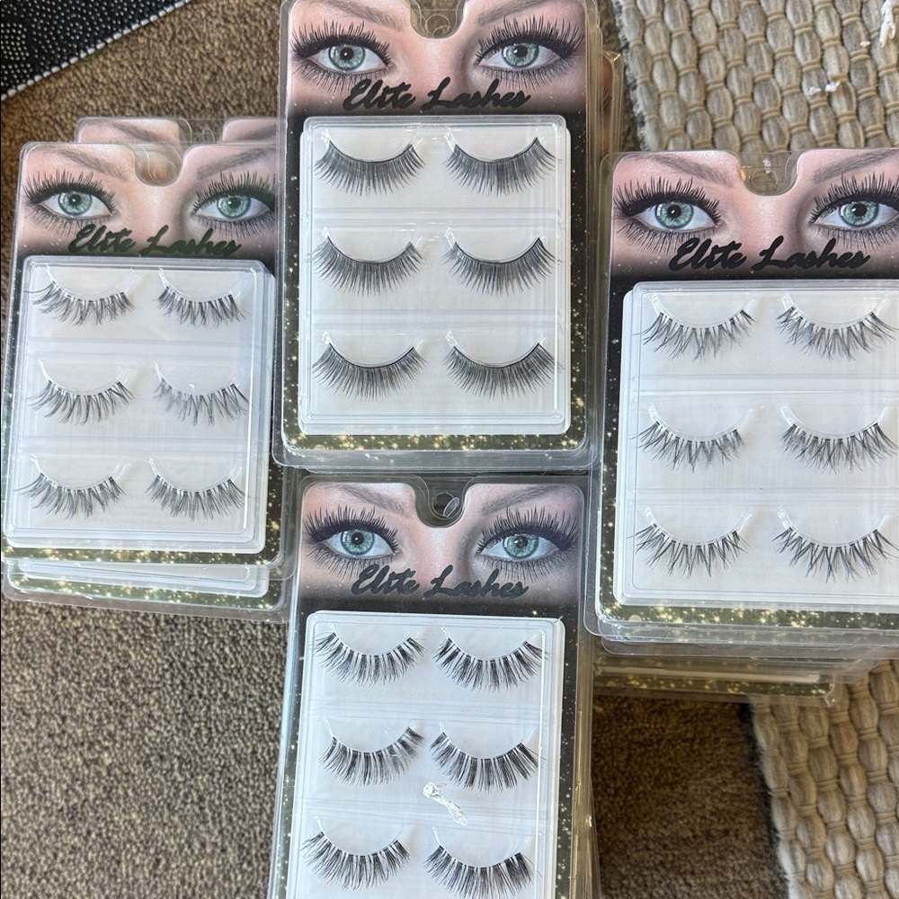 100 sets—Natural Volume False Eyelash Multipack - Black

Full box!